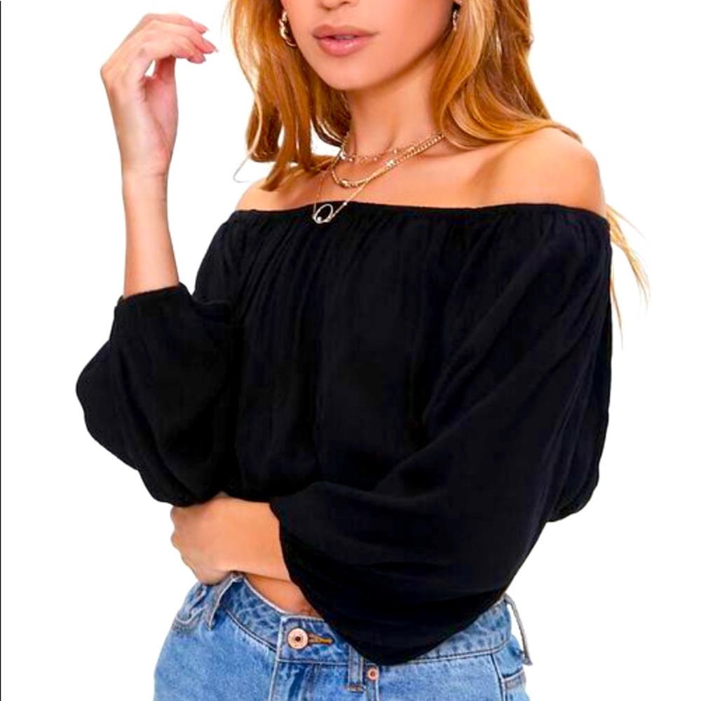 ✨3/$33✨forever 21 off the shoulder long sleeve top